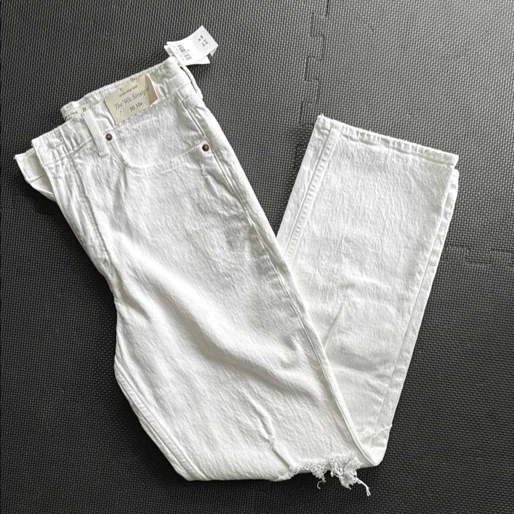 Abercrombie & Fitch White Straight Leg Women's Jeans